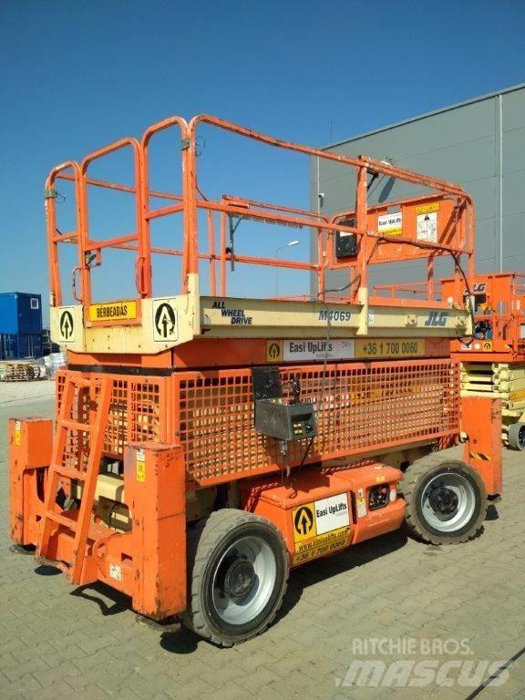 JLG M 4069 剪式升降機