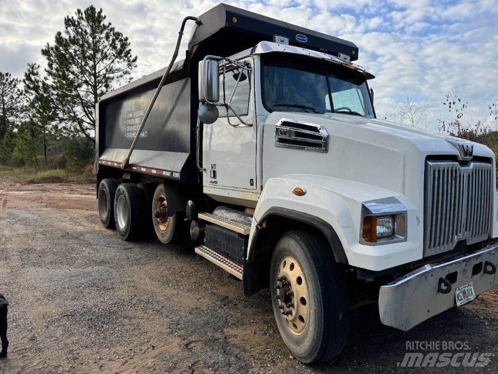 Western Star 4700 傾卸式卡車