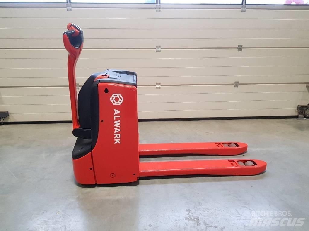 Linde T16 低架升降機