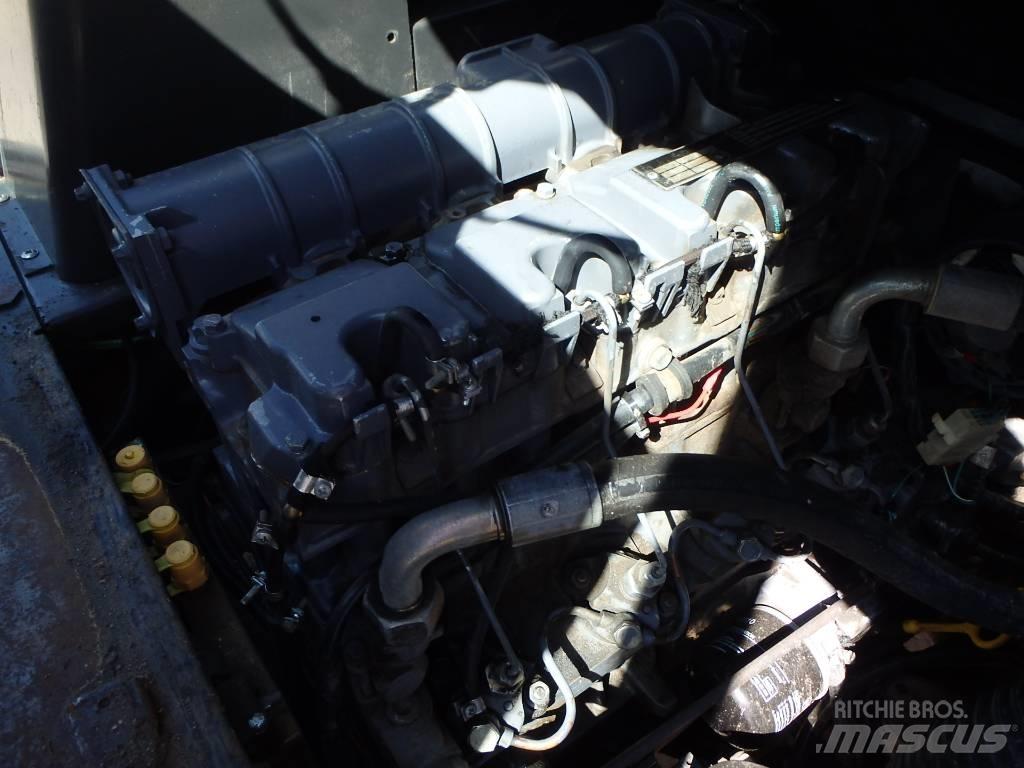 Kramer 316 4x4 反鏟裝載機