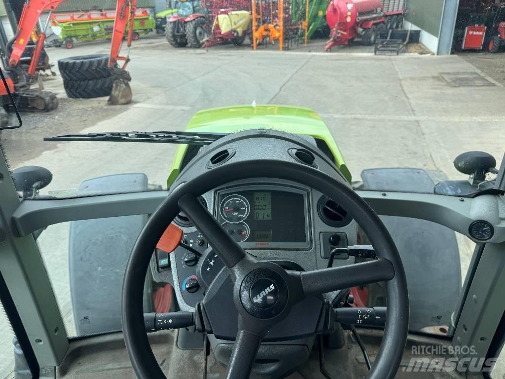 CLAAS Axion 810 曳引機