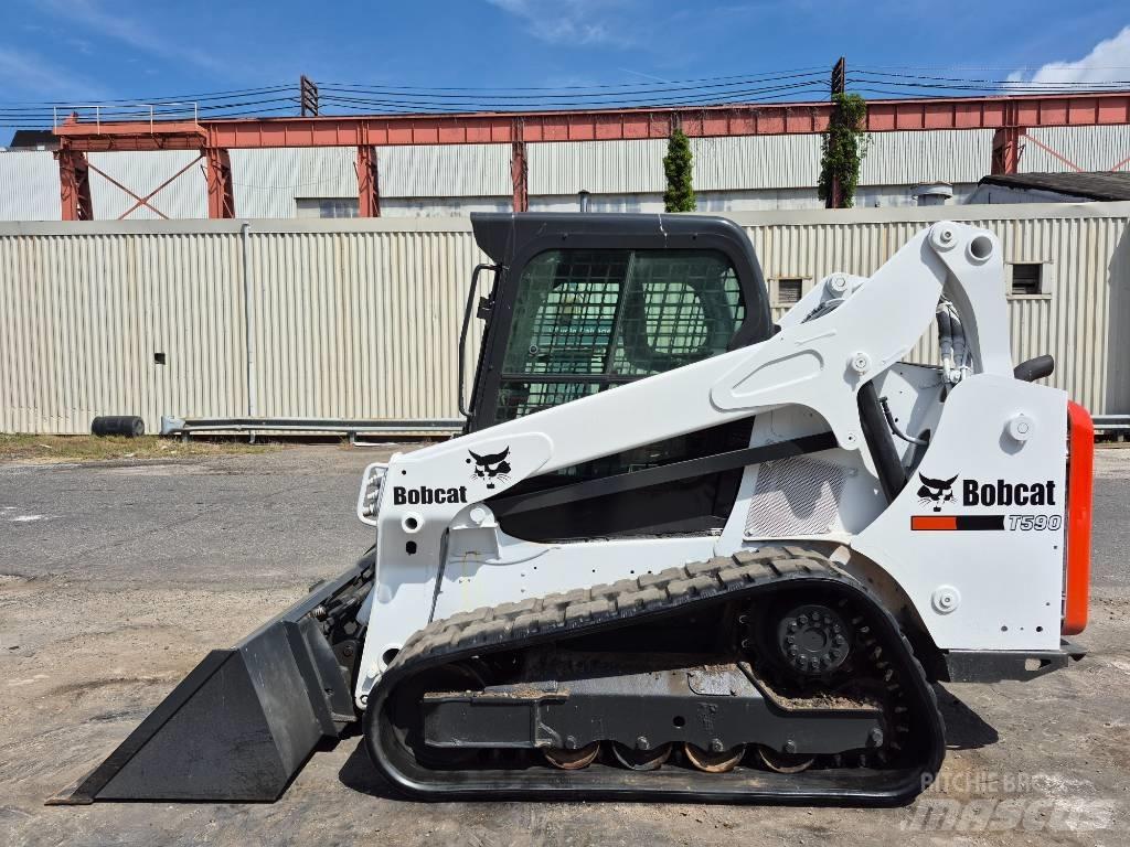 Bobcat T 590 滑移轉向裝載機