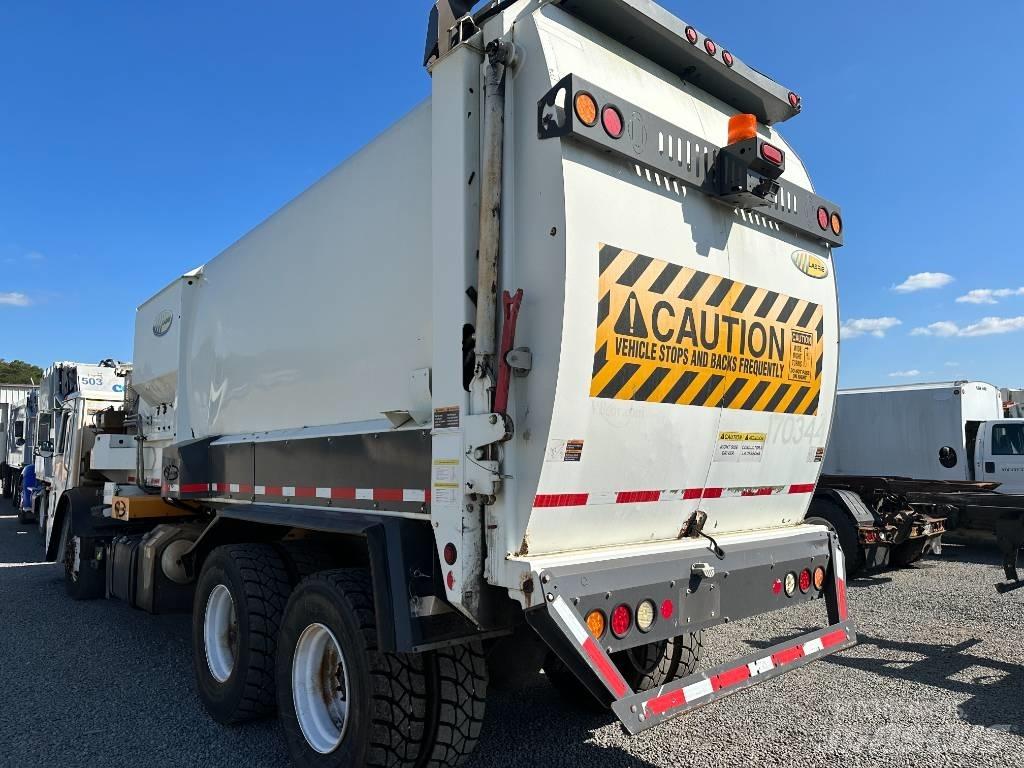 Mack LEU613 垃圾車