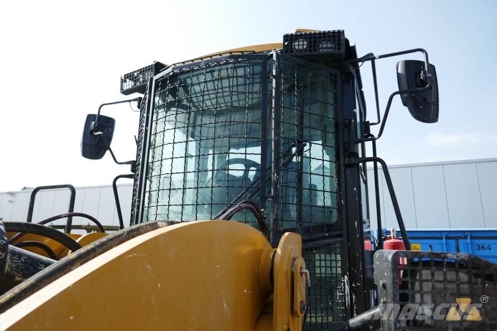 CAT Cab guards 駕駛室與內部