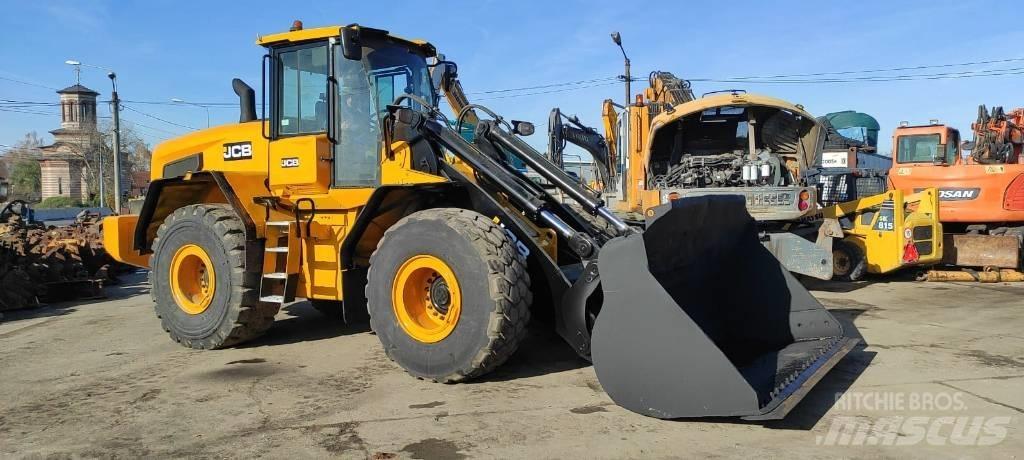 JCB 457 HT 輪胎式裝載機