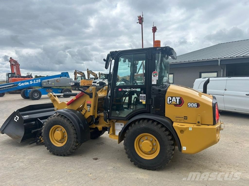 CAT 906 輪胎式裝載機