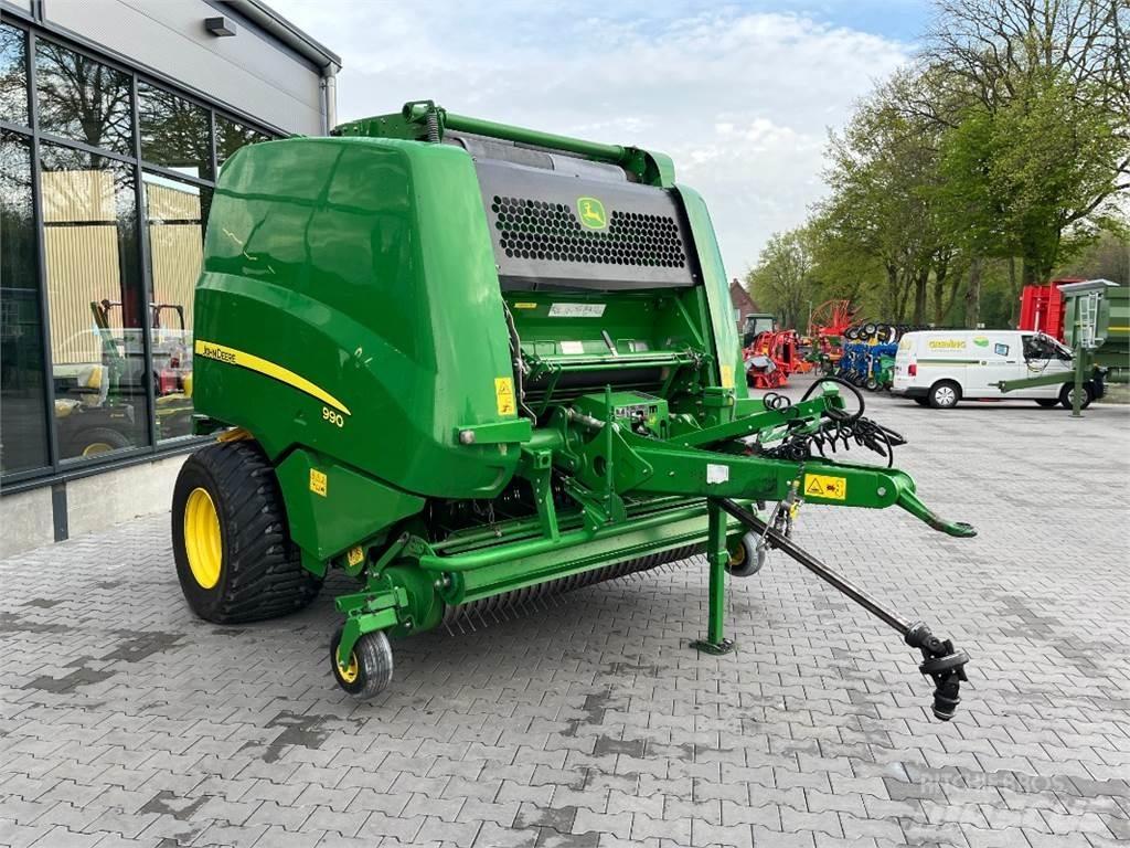John Deere 990 圓型牧草打包機