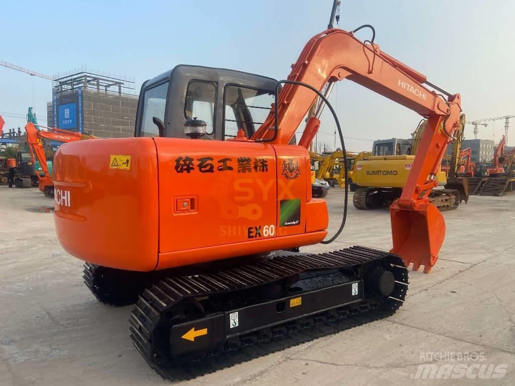 Hitachi EX 60 小型挖土機/掘鑿機<7t(小型挖掘機)