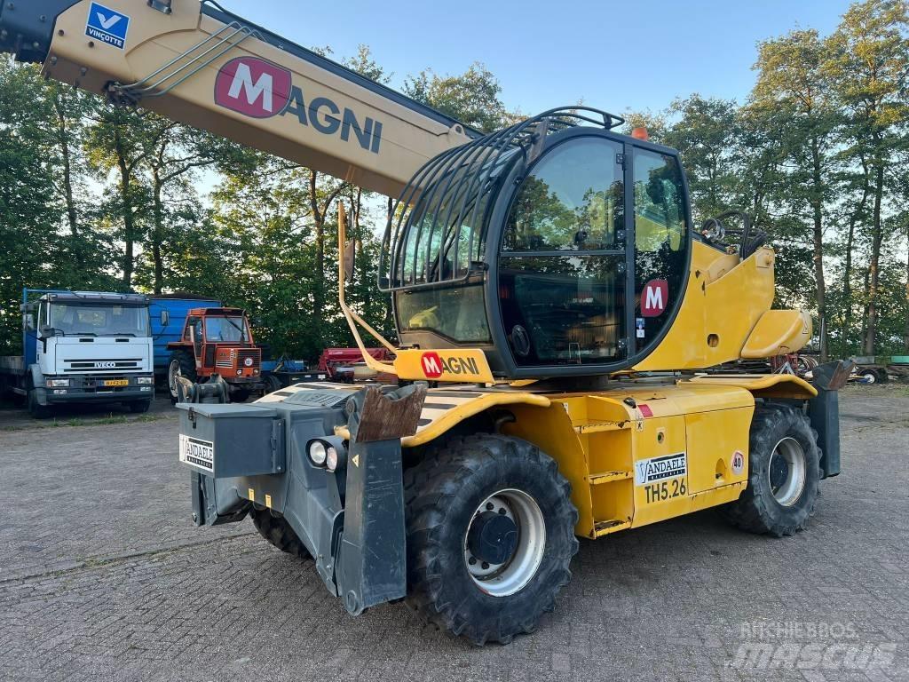 Magni RTH 5.26 伸縮臂操作車
