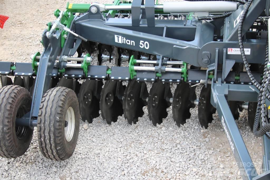 Awemak Titan BTA 60 圓盤耙