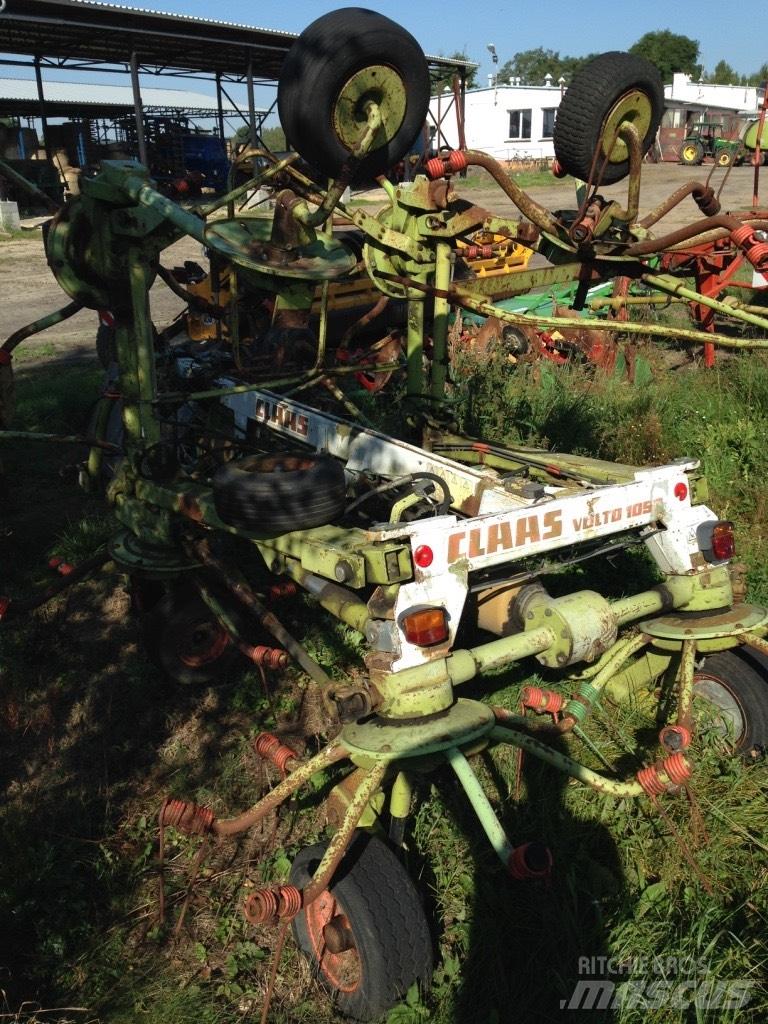 CLAAS Volto 1050 耙與翻草機
