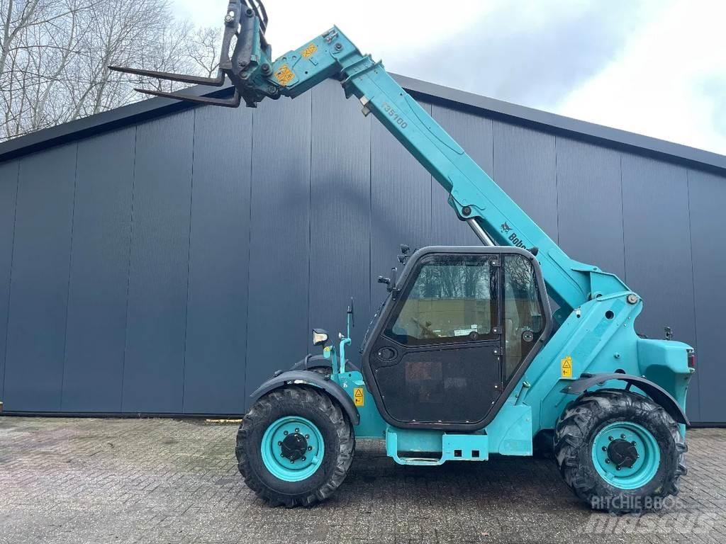Bobcat T35-100 伸縮臂操作車