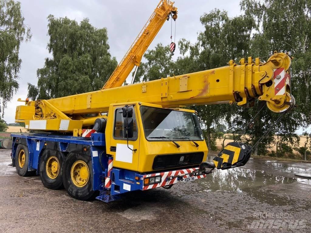 Grove GMK 3050 全路面起重機/吊車