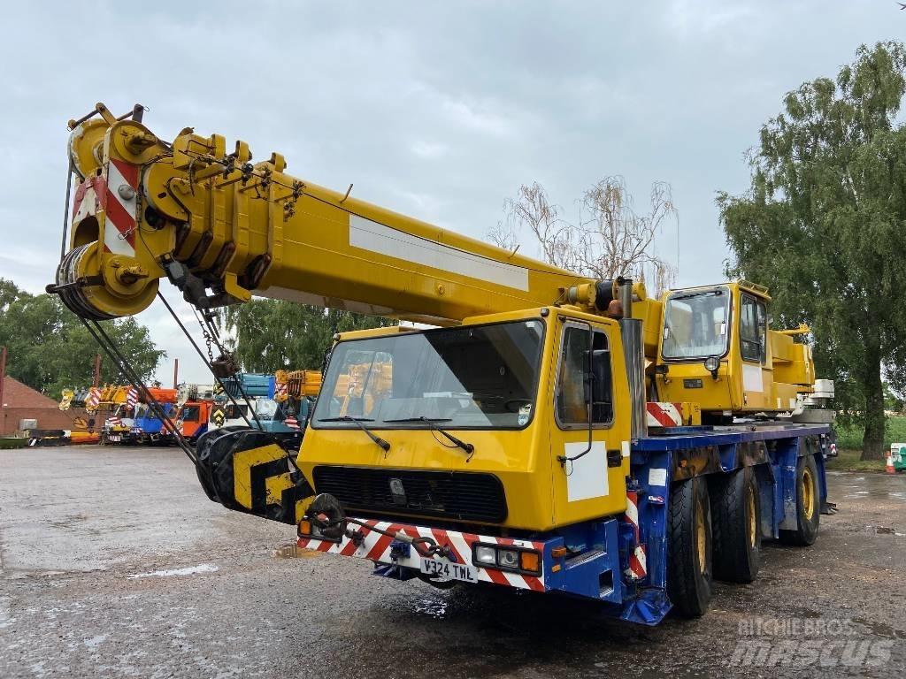 Grove GMK 3050 全路面起重機/吊車