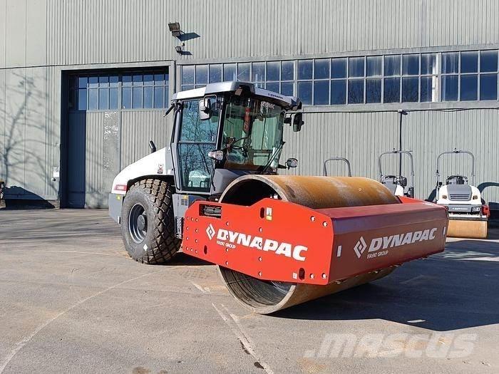 Dynapac CA6000D 拖式振動滾壓機
