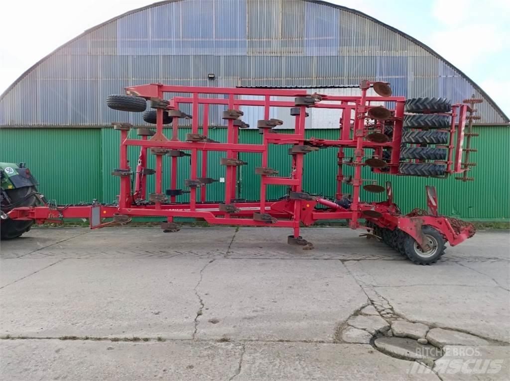 Horsch Tiger 6 XL 中耕管理機