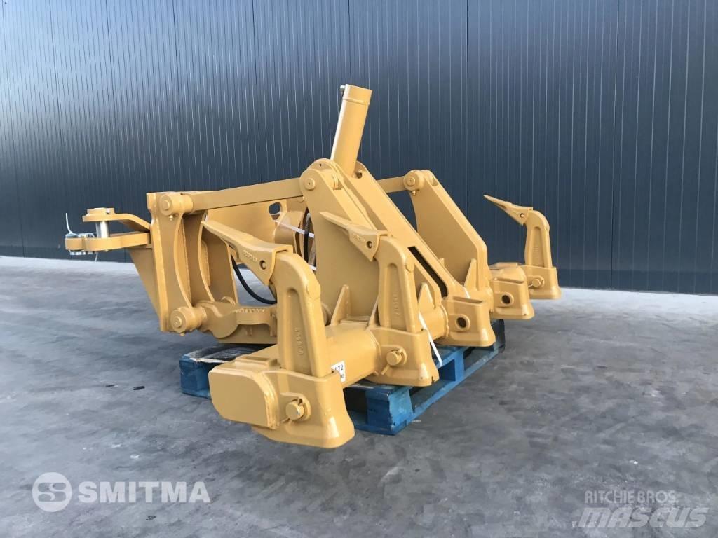 CAT 120M 鬆土機
