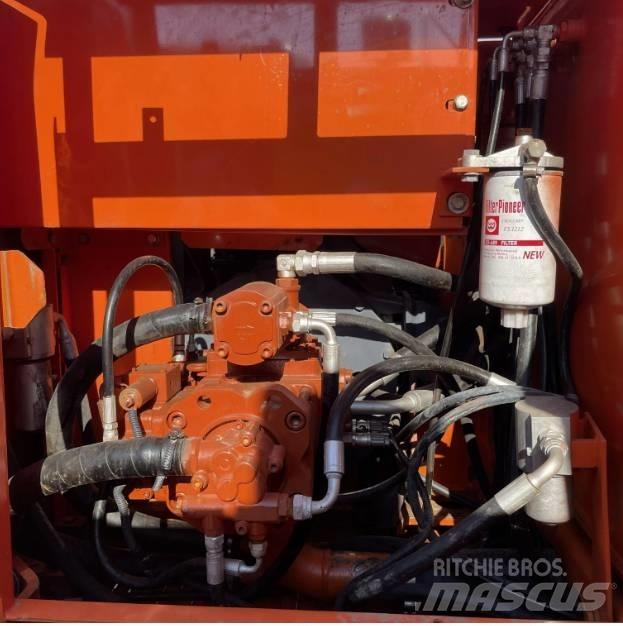 Doosan DX150W-9C 旋轉式挖土機/掘鑿機/挖掘機