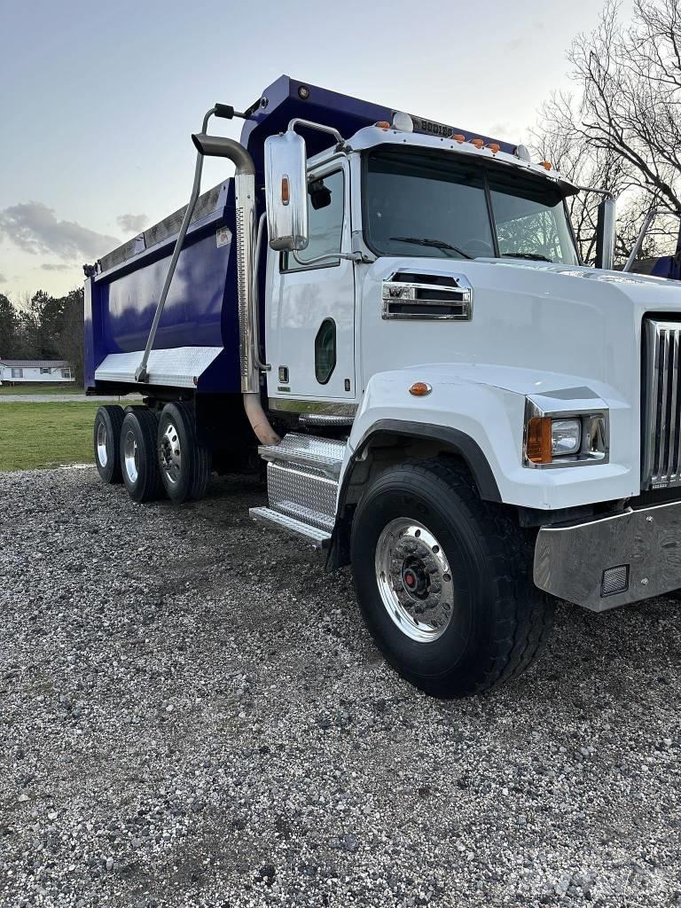 Western Star 4700 傾卸式卡車