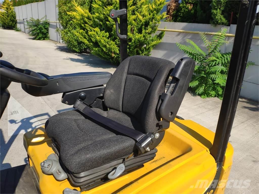 Yale ERP16VF 電動堆高機