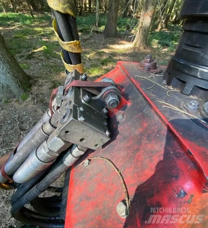 SP 761 LF 收穫機