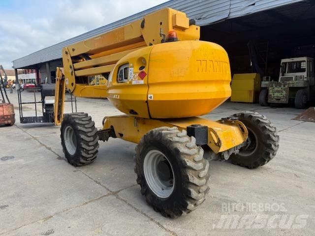 Manitou 180 ATJ 曲臂高空作業車