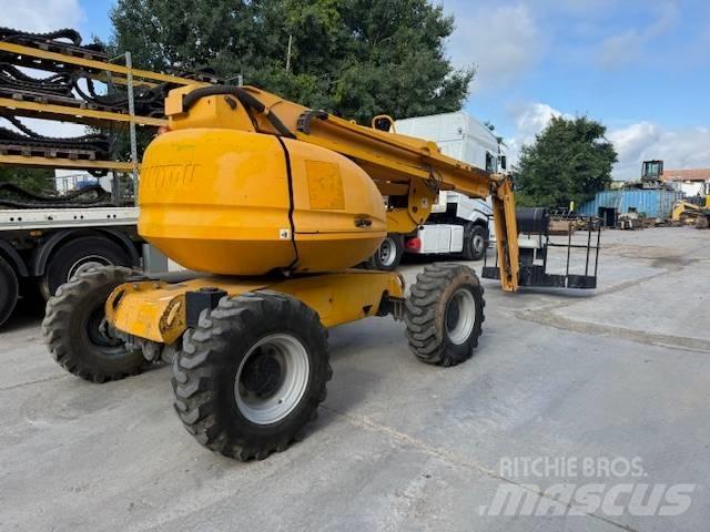Manitou 180 ATJ 曲臂高空作業車
