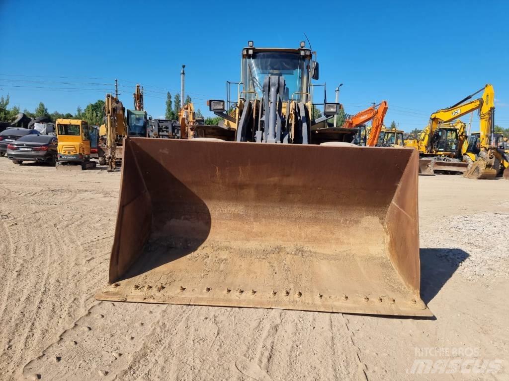 Volvo L 180 E 輪胎式裝載機