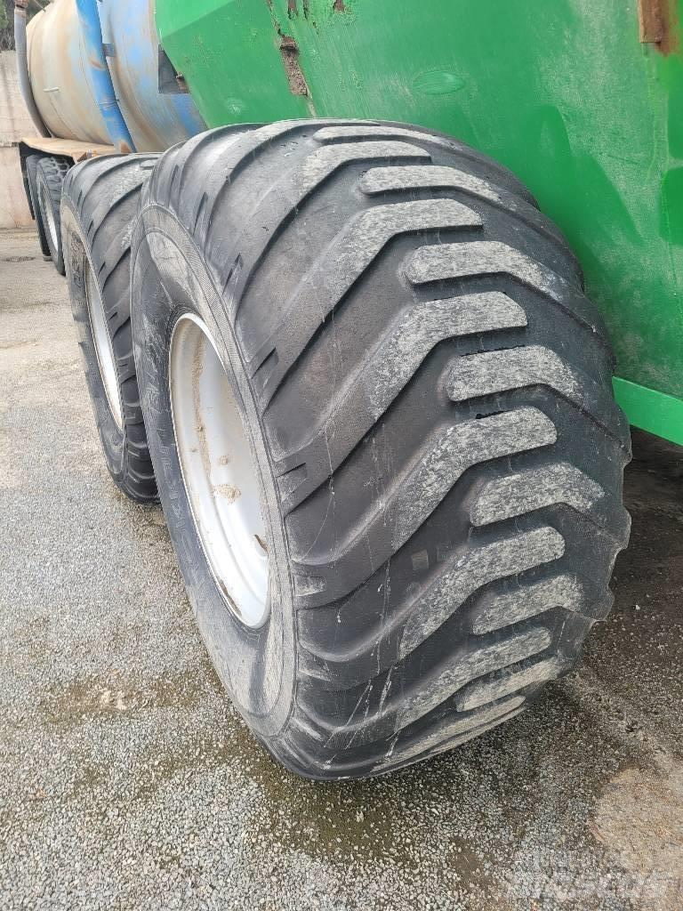 Palmu 14m3 水肥車