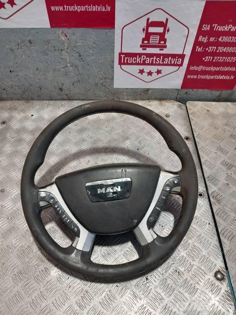 MAN TGM  81464306048 駕駛室與內部