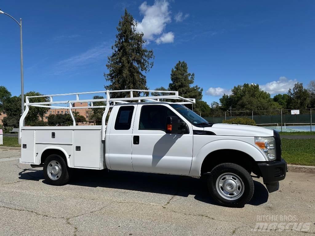 Ford F 250 SD 皮卡.傳統半斗卡車/側卸板