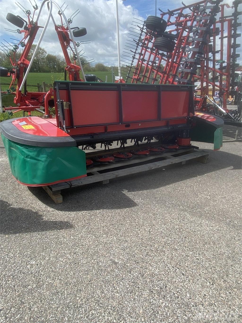 Kverneland 3332 FT 割草調節裝置