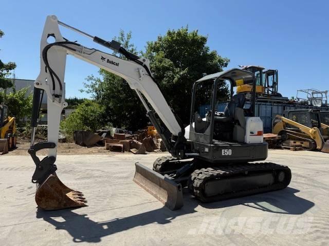 Bobcat E 50 小型挖土機/掘鑿機<7t(小型挖掘機)