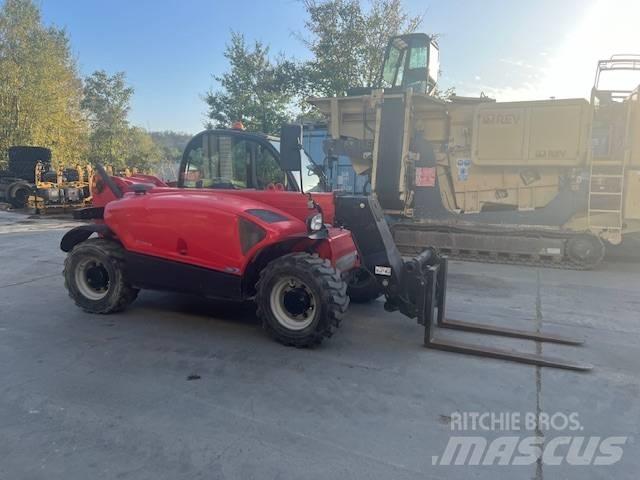 Manitou MT 625 伸縮臂操作車
