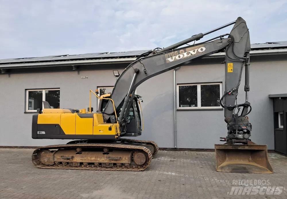 Volvo EC 220 DL 履帶式 挖土機/掘鑿機/挖掘機