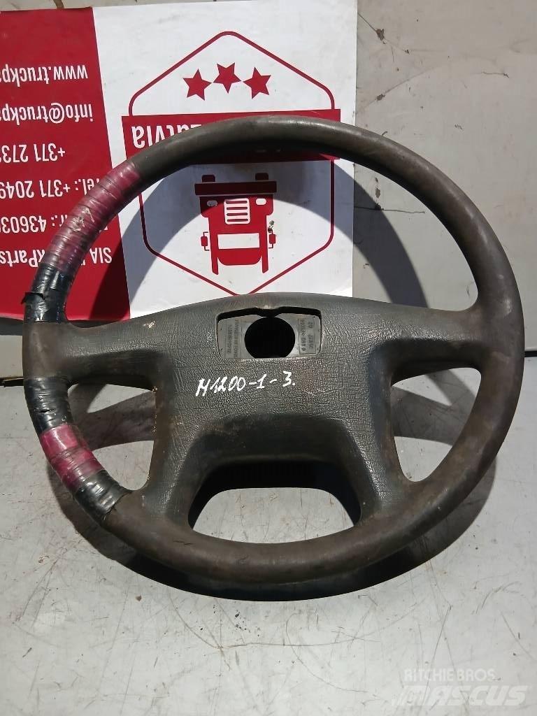 MAN TGA    81464300074 駕駛室與內部