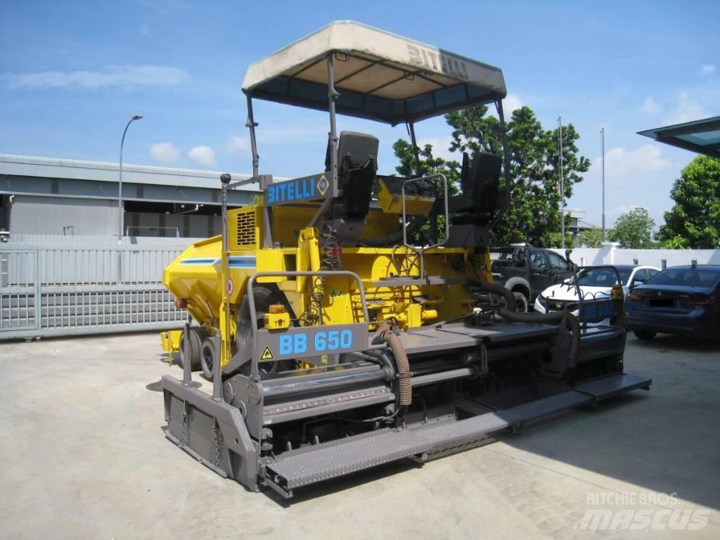 Bitelli BB 650 瀝青攤舖機/鋪路機