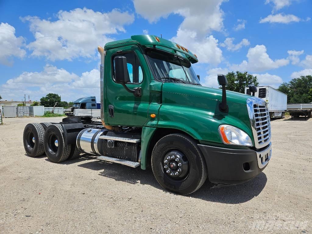 Freightliner 125 曳引機組件