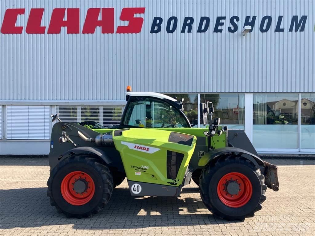 CLAAS SCORPION 746 伸縮臂操作車