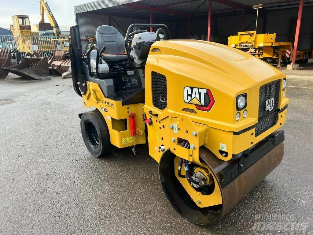 CAT CC2.7 GC 複合式滾壓機