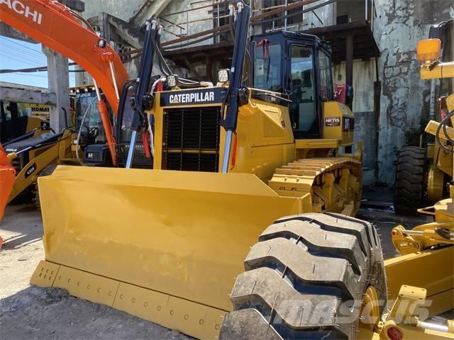 CAT D 6 G 履帶推土機