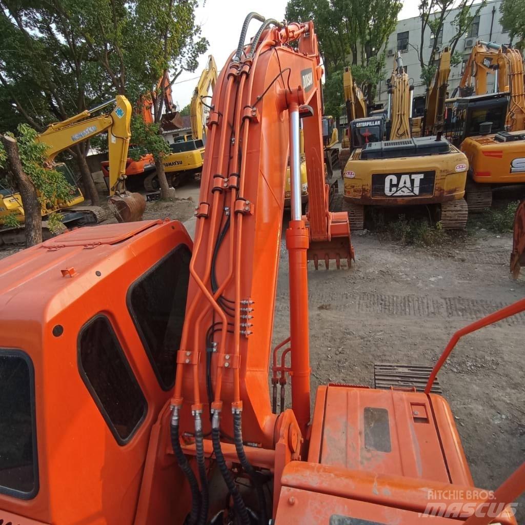 Doosan DH 220 LC-7 履帶式 挖土機/掘鑿機/挖掘機