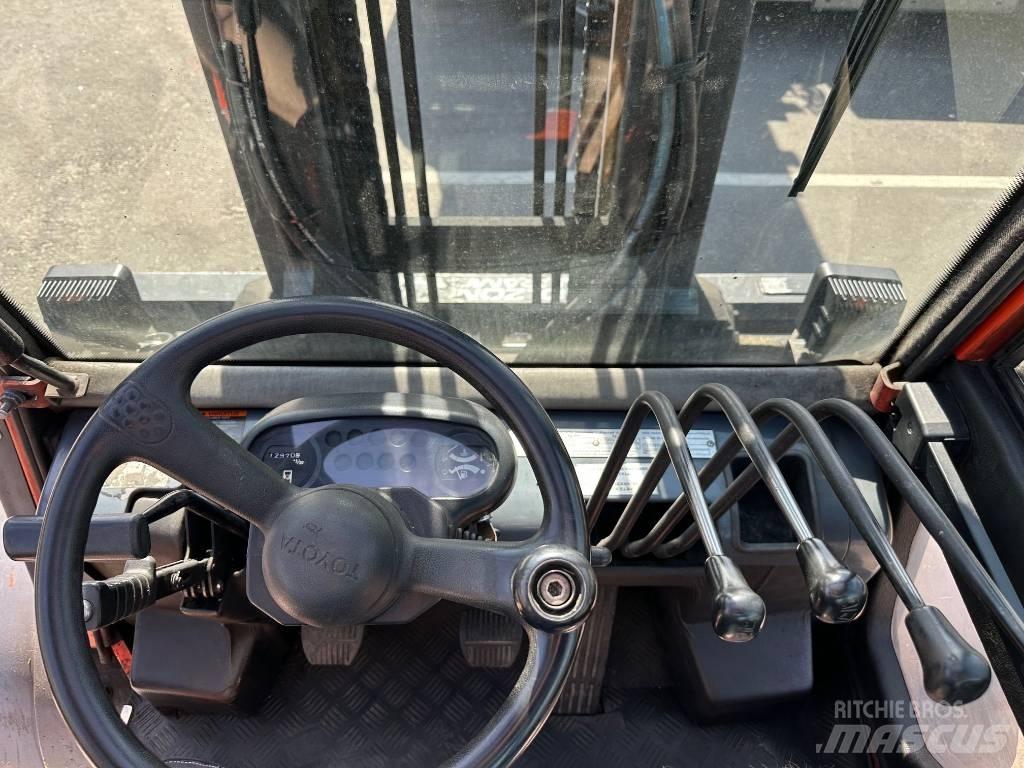 Toyota 02-8FD45 柴油卡車