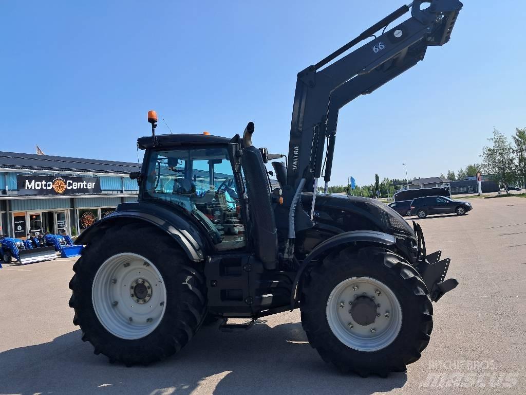 Valtra T174E Versu 曳引機