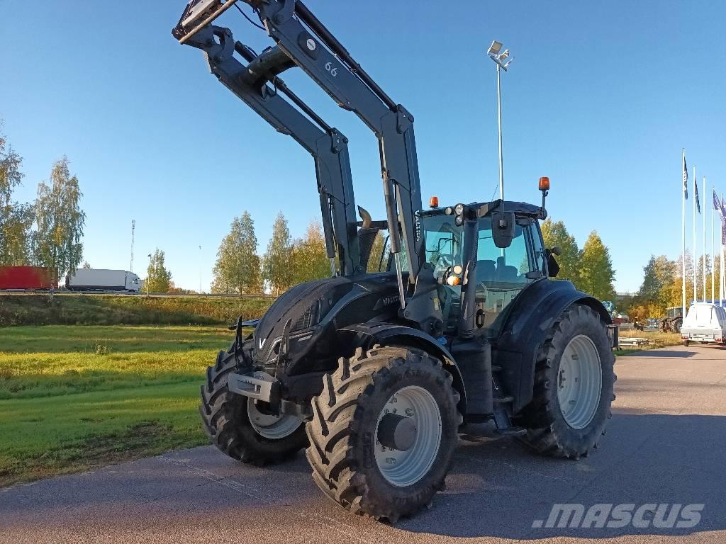 Valtra T174E Versu 曳引機