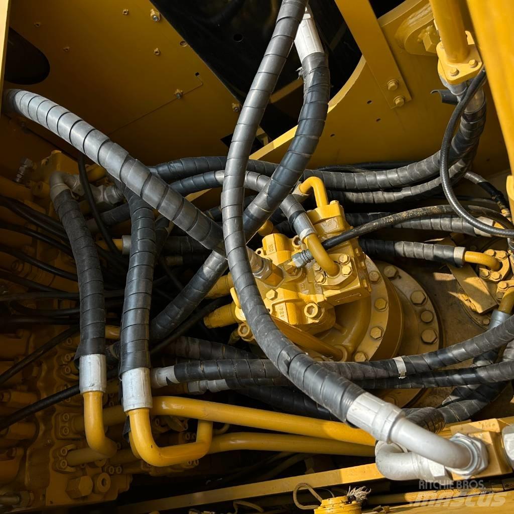 CAT 323D2L 履帶式 挖土機/掘鑿機/挖掘機