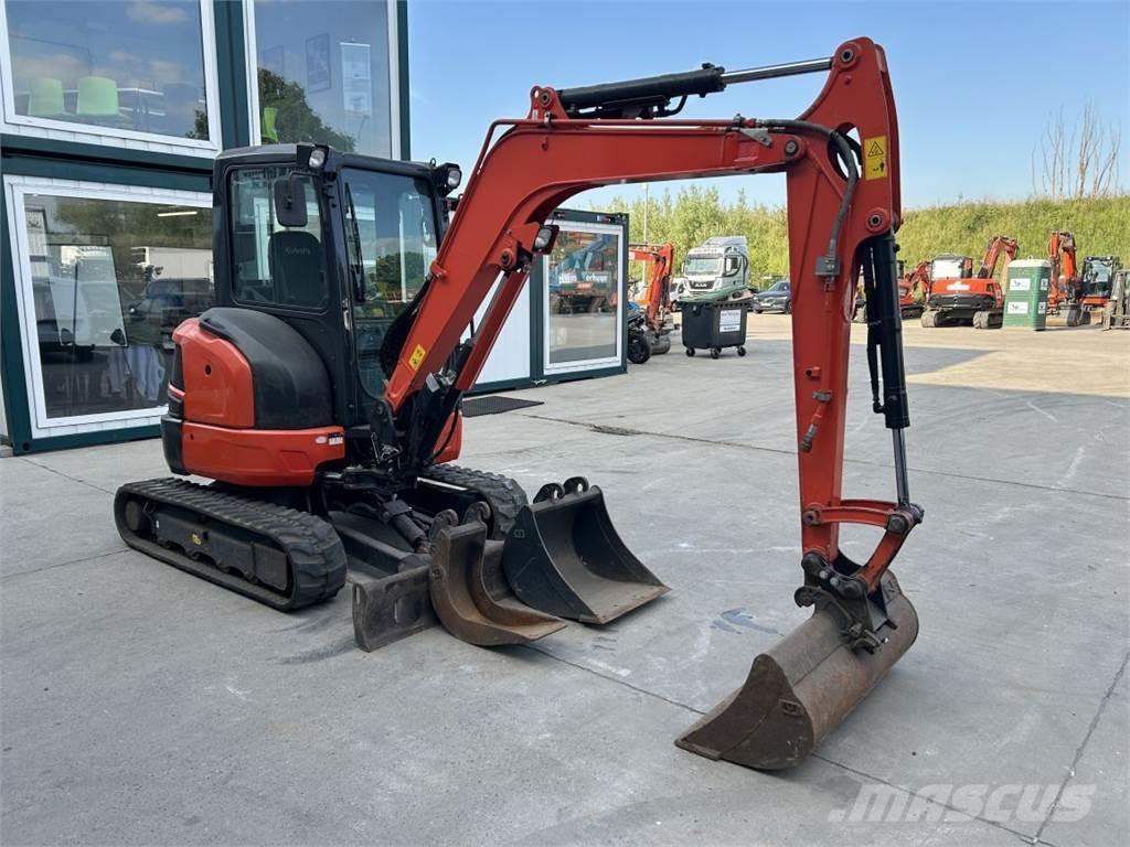 Kubota U36-4 (7113) 小型挖土機/掘鑿機<7t(小型挖掘機)