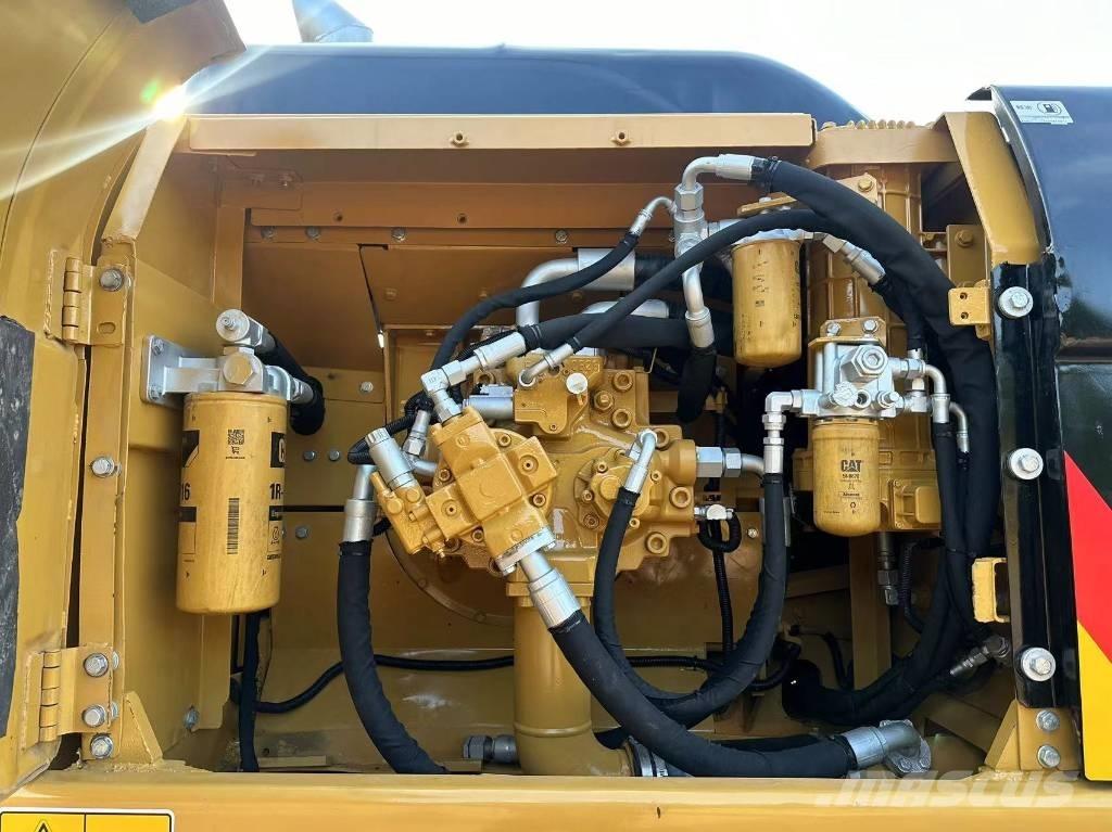 CAT 330 D 履帶式 挖土機/掘鑿機/挖掘機