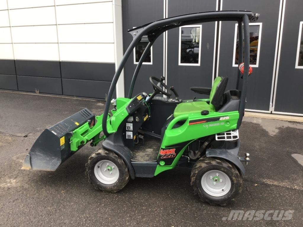 Avant 225 多功能裝載機