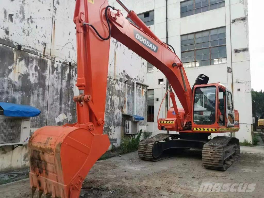 Doosan DH 220 LC-7 履帶式 挖土機/掘鑿機/挖掘機